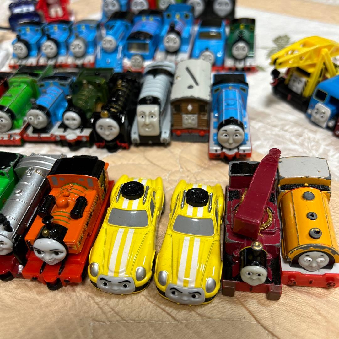 トーマス トミカ ガチャ まとめ売り おまけ付き - メルカリ