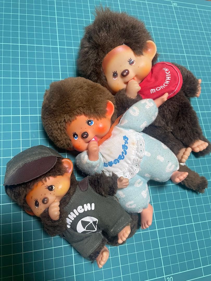 昭和レトロ] 当時物モンチッチ ぬいぐるみ 3体セット - メルカリ