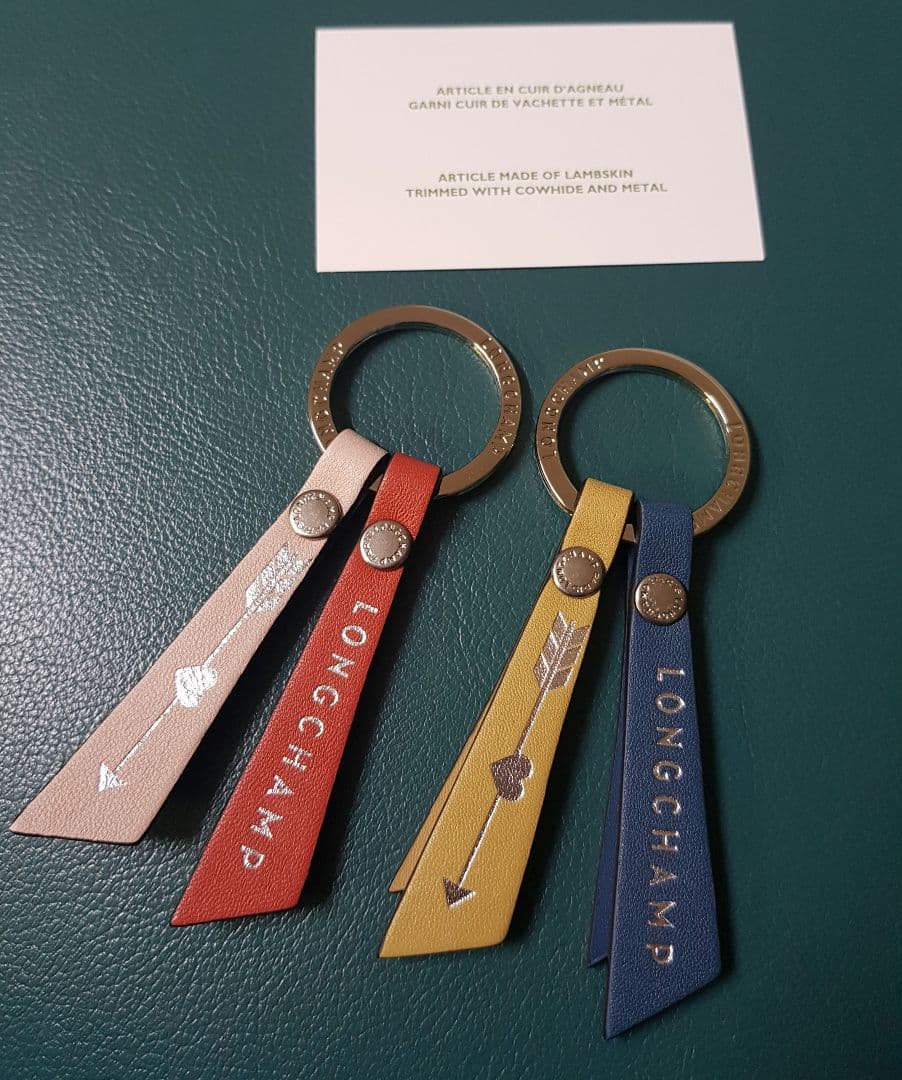 ☆ゆう様専用☆ LONGCHAMP キーリング 赤×ピンクベージュ色の方のみ1点