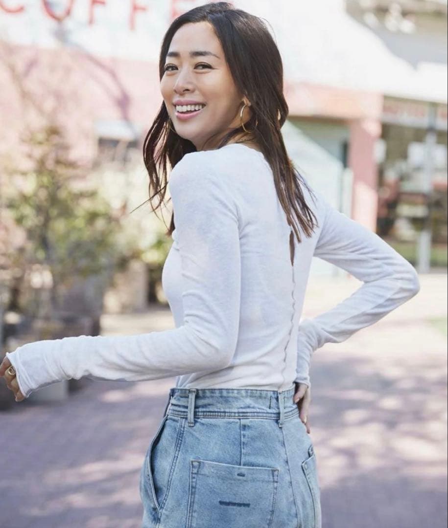 WERTHY野沢和香DOUBLE-SIDED LONGTEEダブルサイドロンT - メルカリ