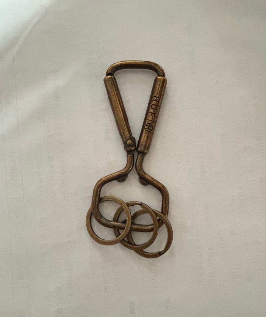 HUFカラビナ式 キーホルダー 3リング - メルカリ