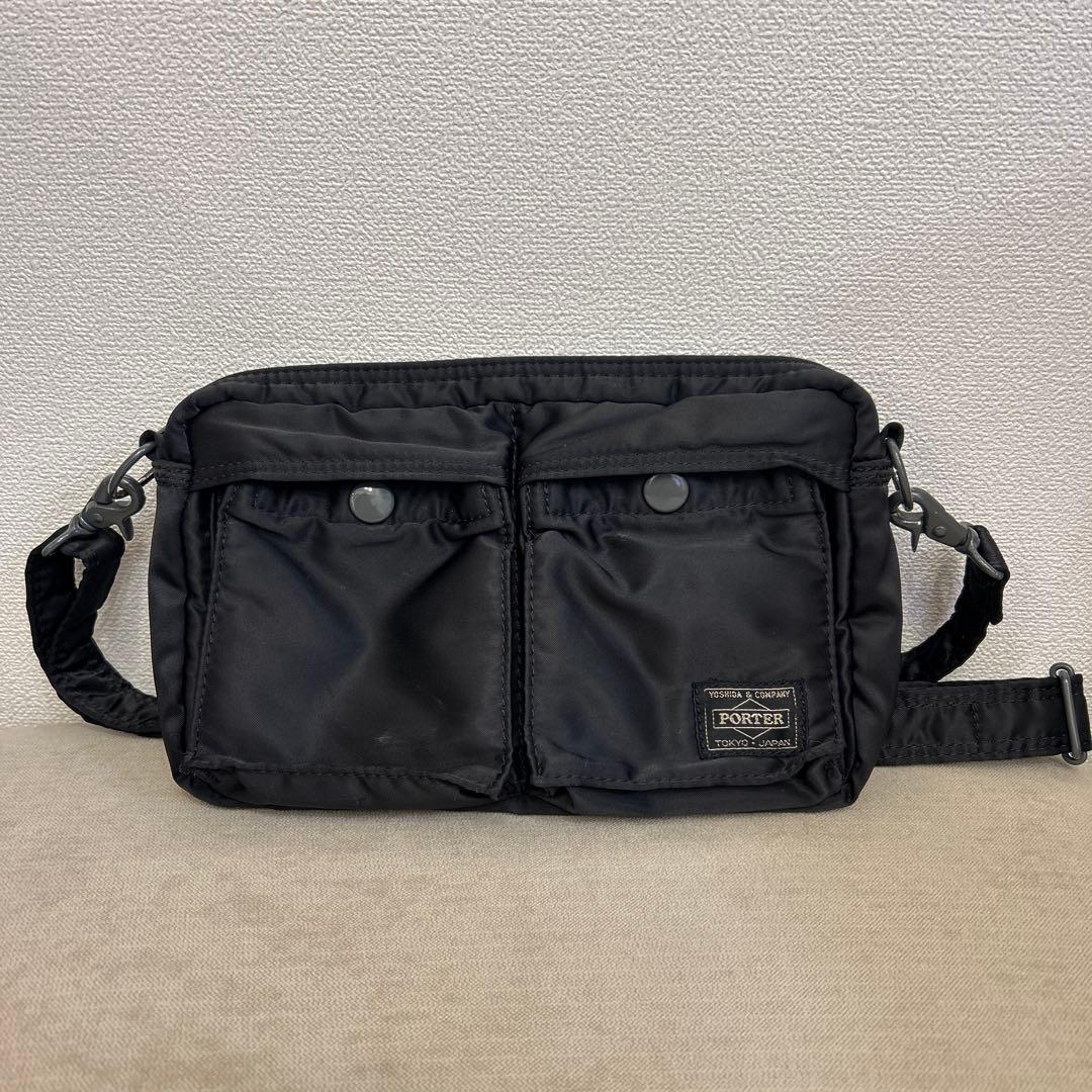 【美品】PORTER 吉田カバン TANKER タンカーショルダーバッグ 黒 TANKER(タンカー) SHOULDER BAG | 吉田カバンホームページ | YOSHIDA & Co.