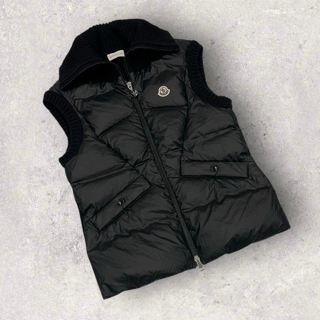 12092【美品・QR鑑定済み】モンクレール ニット × ダウンベスト 黒