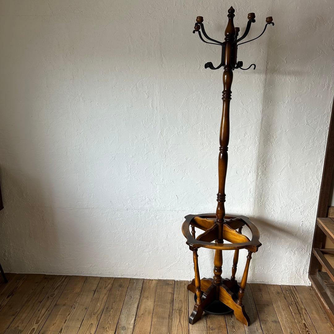 希少・背面ロゴハンドメイド・手芸 - 【 カリモク 】 コートハンガー