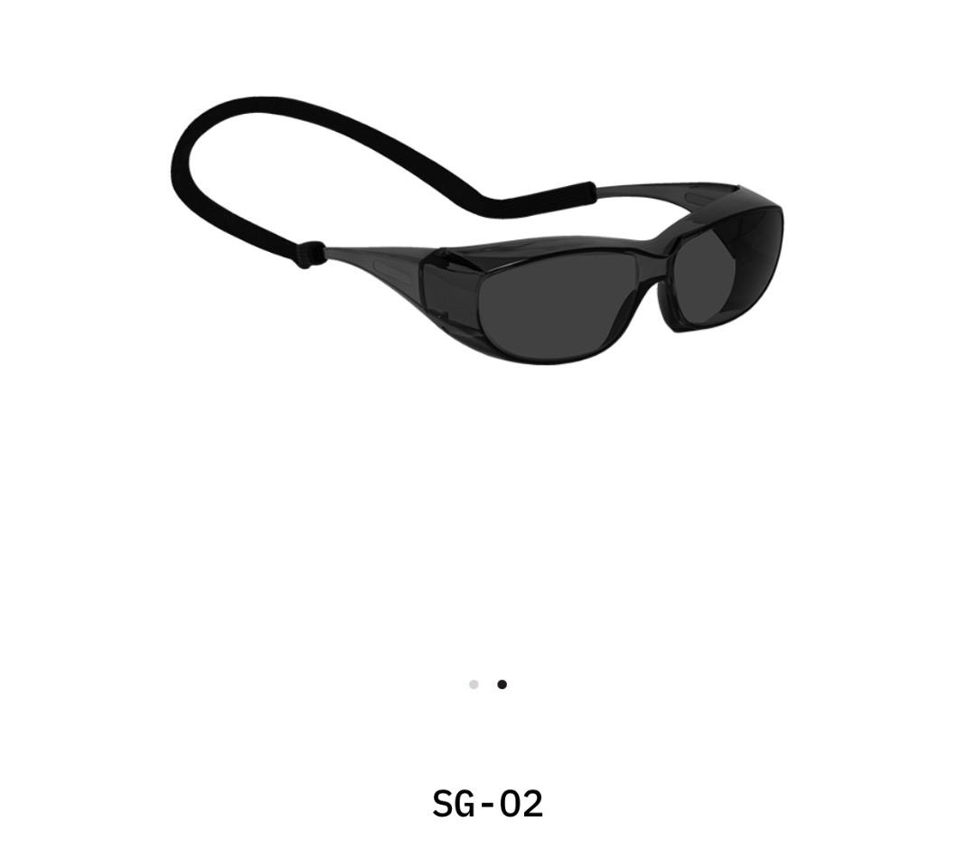 新品 YZY SG-02 / yeezy - メルカリ