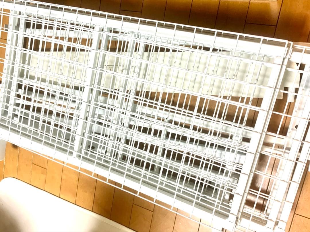 ニトリ シングルベッドフレーム ホワイト メッシュ構造 宮付き - メルカリ