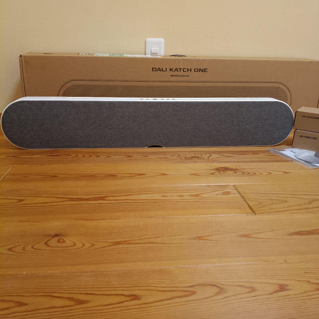【週末限定値引】DALI KATCH ONE サウンドバー DALI、壁掛け式サウンドバー「KATCH ONE」2月下旬発売。TVオーディオを