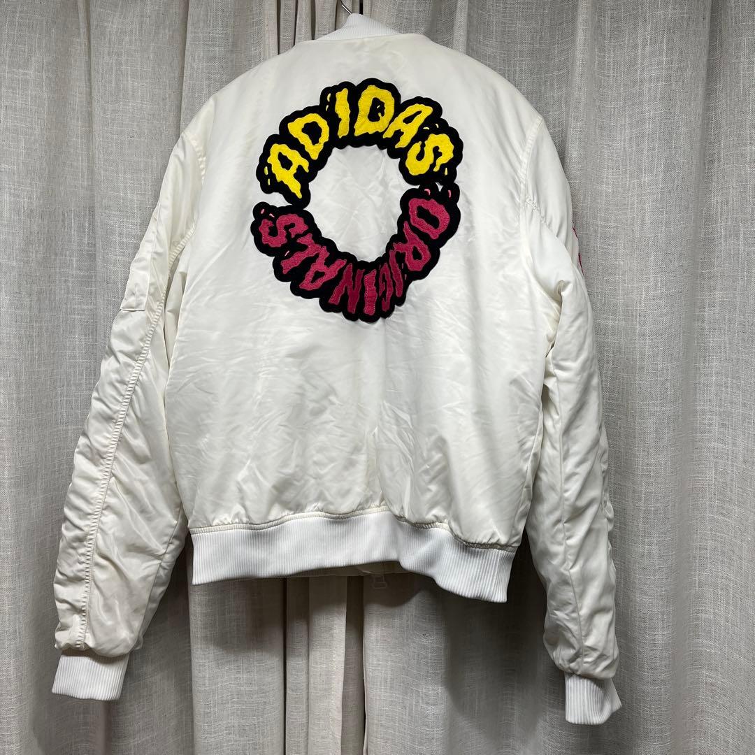 adidas MA-1 中綿入り ホワイト フライトジャケット パッチワーク M