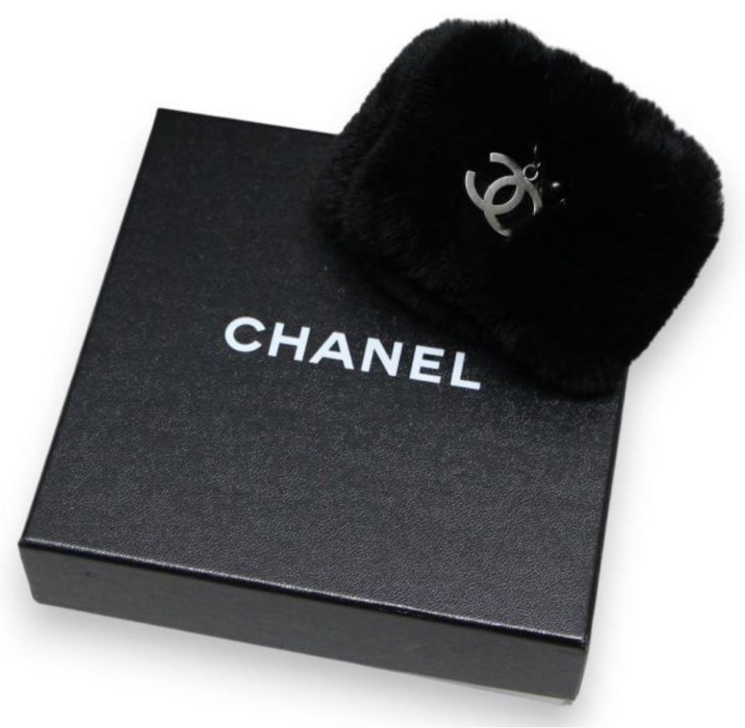 極美品☆シャネル ココマーク ファー バングル ブレスレット ココ