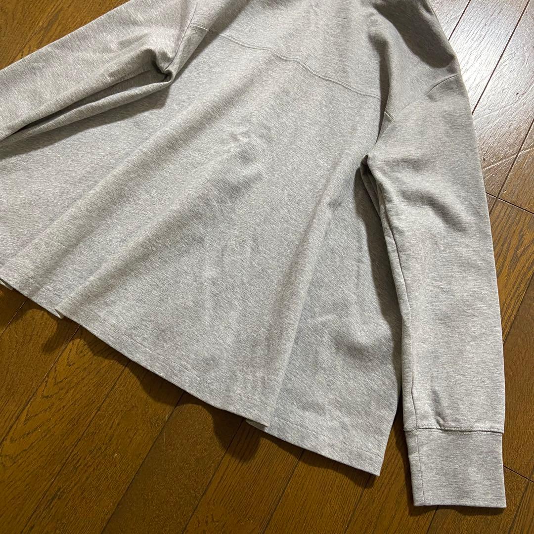 BEARDSLEY】Aラインジップアップパーカー フレア 新品 グレー UNFILO