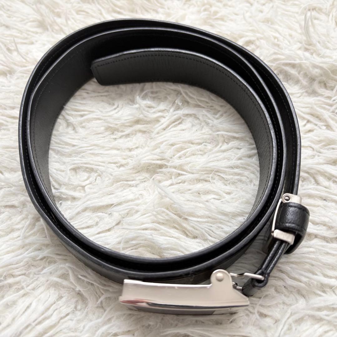 美品 バーバリー スクエアバックル ガチャベルト ブランドネーム刻印