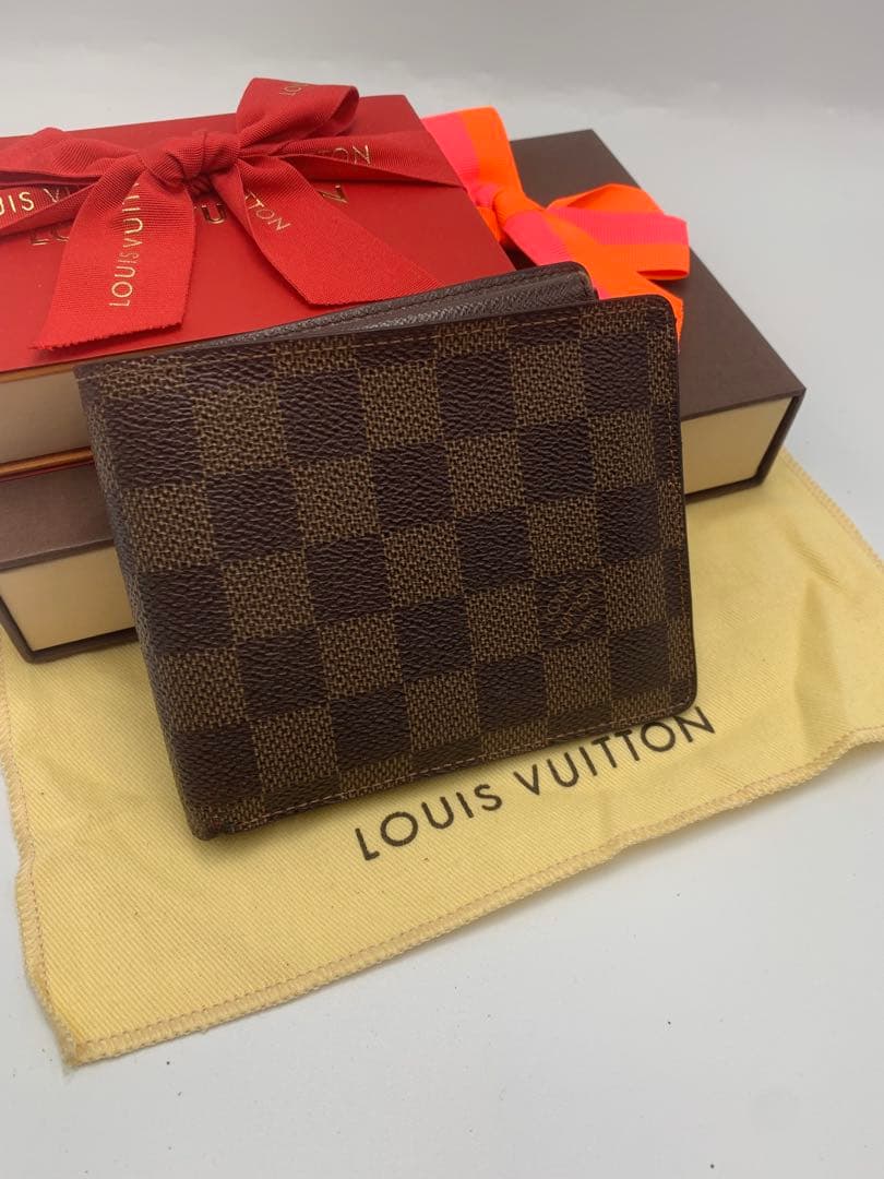ルイヴィトン　ダミエ・グラフィット 折り財布　ポルトフォイユ・マルコ P55 ルイヴィトン LOUIS VUITTON ダミエグラフィット ポルトフォイユマルコ