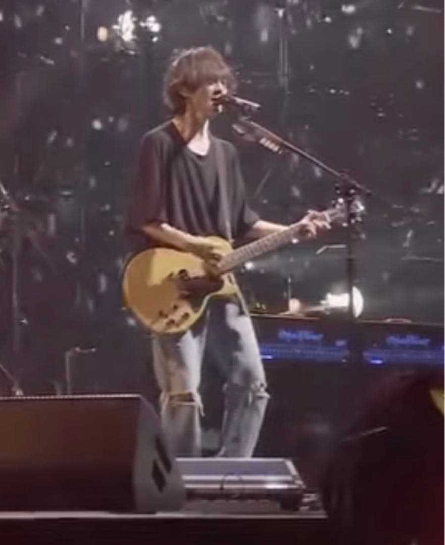 あ*様 【最終値下げ！】藤原基央 levi's デニム ジーンズ BUMP - メルカリ