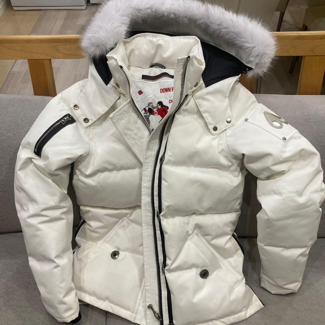 め*い様 Moose Knuckles ホワイトダウンジャケット Moose Knuckles ホワイトダウンジャケット - メルカリ