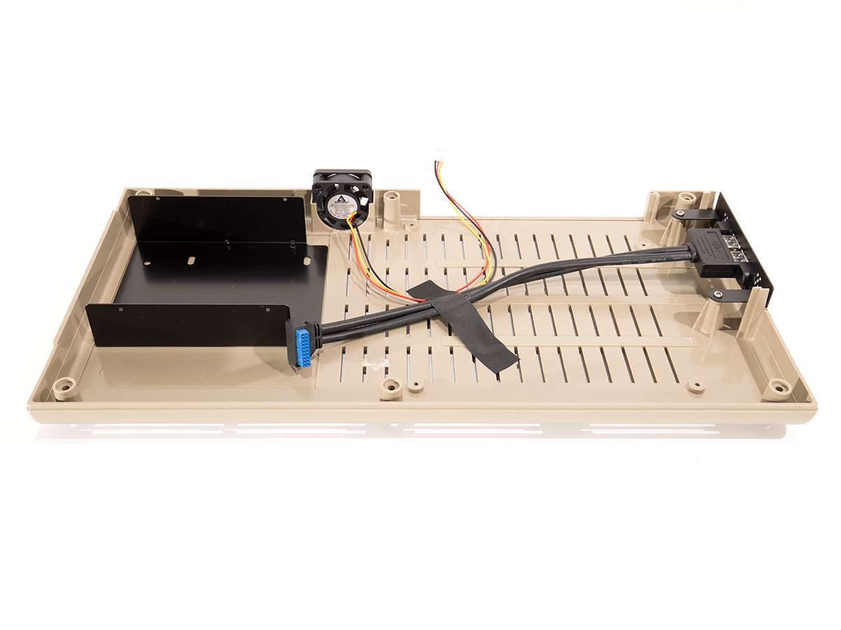 mini-itx.com - C64x Retro Keyboard Chassis 'Legend II' System with