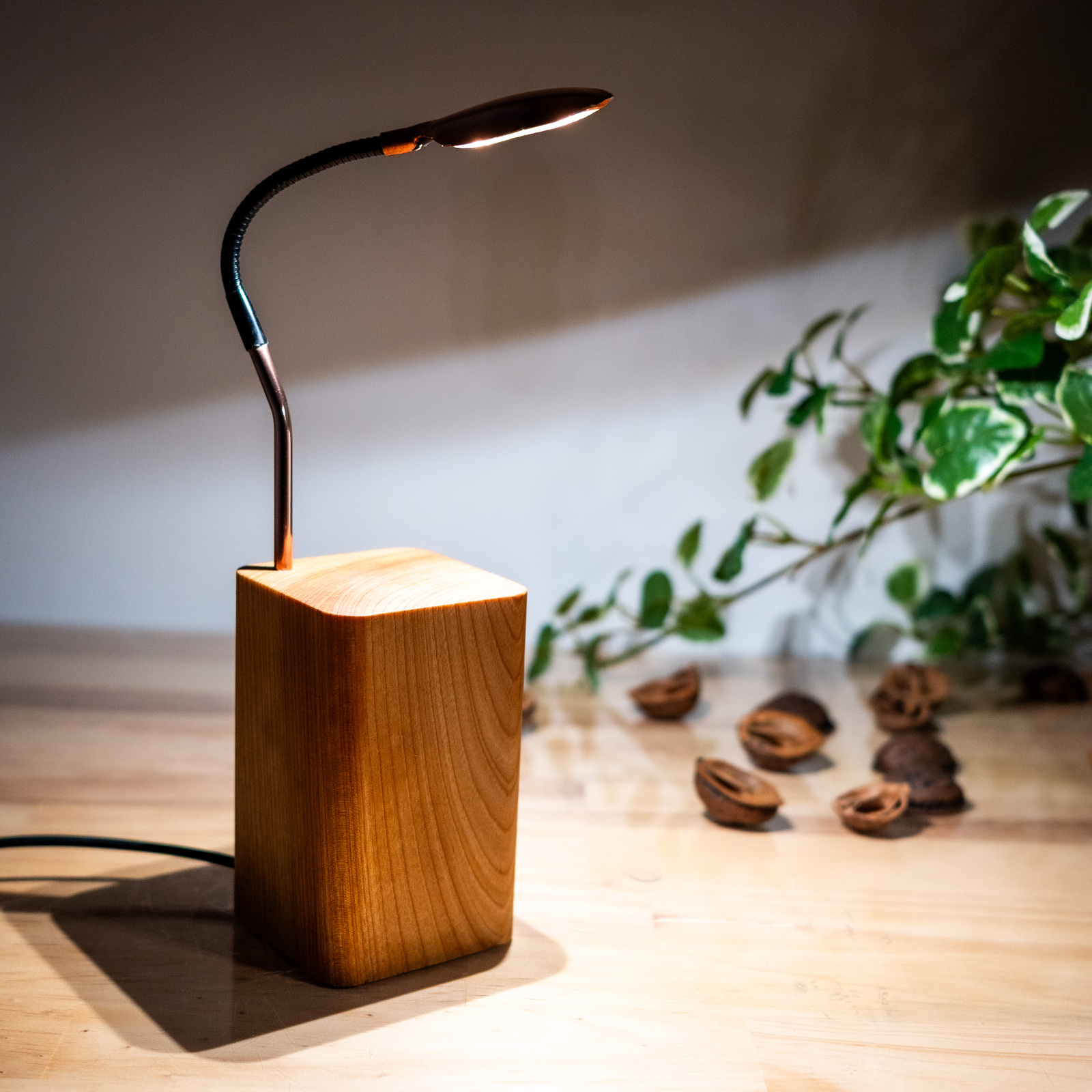 竹のランプシェードオーダーメイドで名前文字入れ - 灯家 | minne