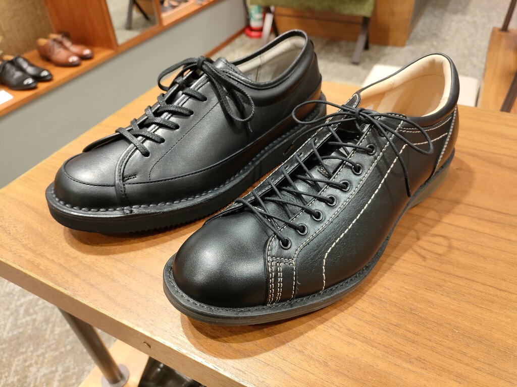 スーツにもOK!!使えすぎるBLACKスニーカー | 靴のリーガル