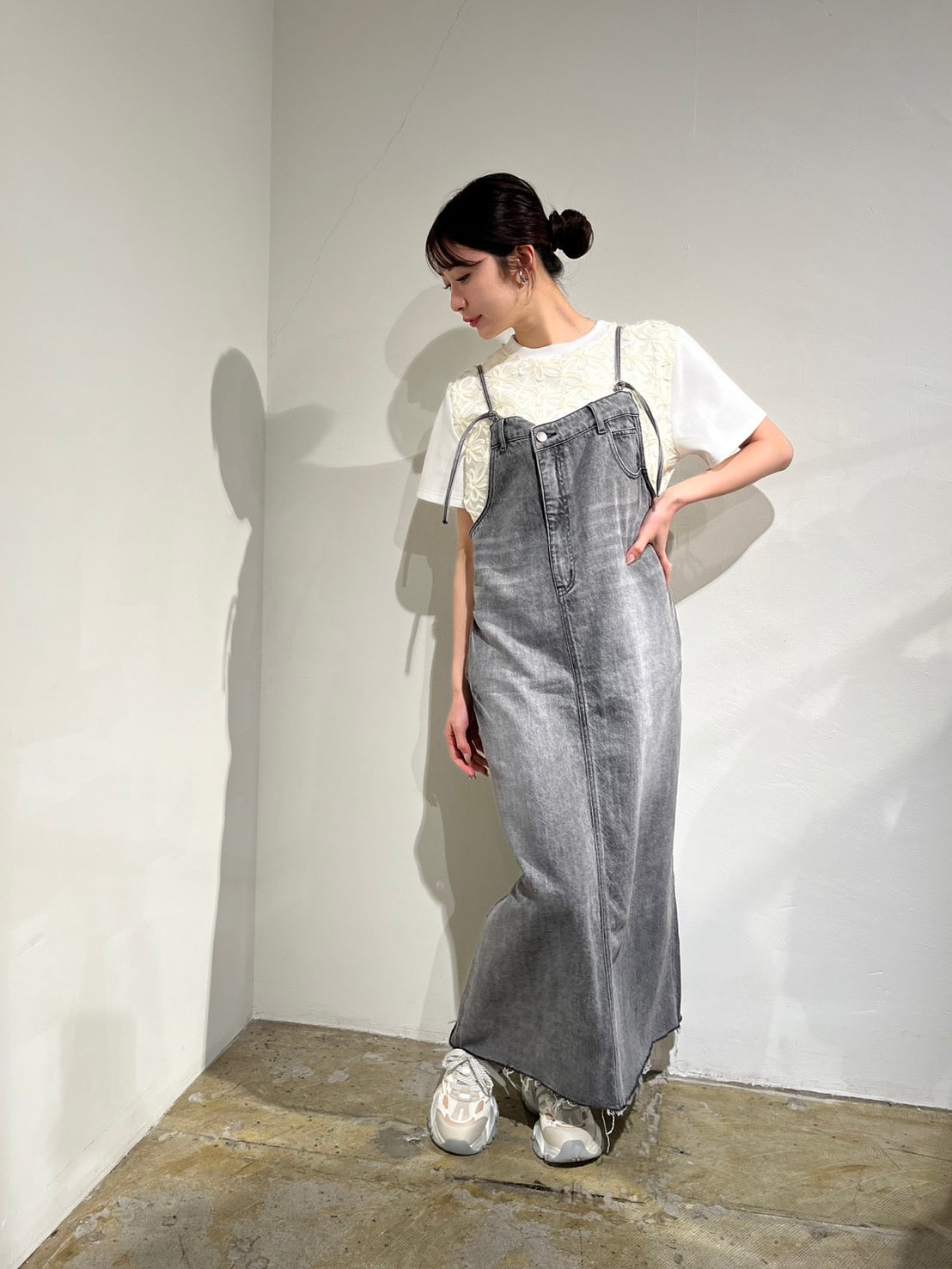 pauline bleu】裾フリンジグレーデニムジャンスカ /56898