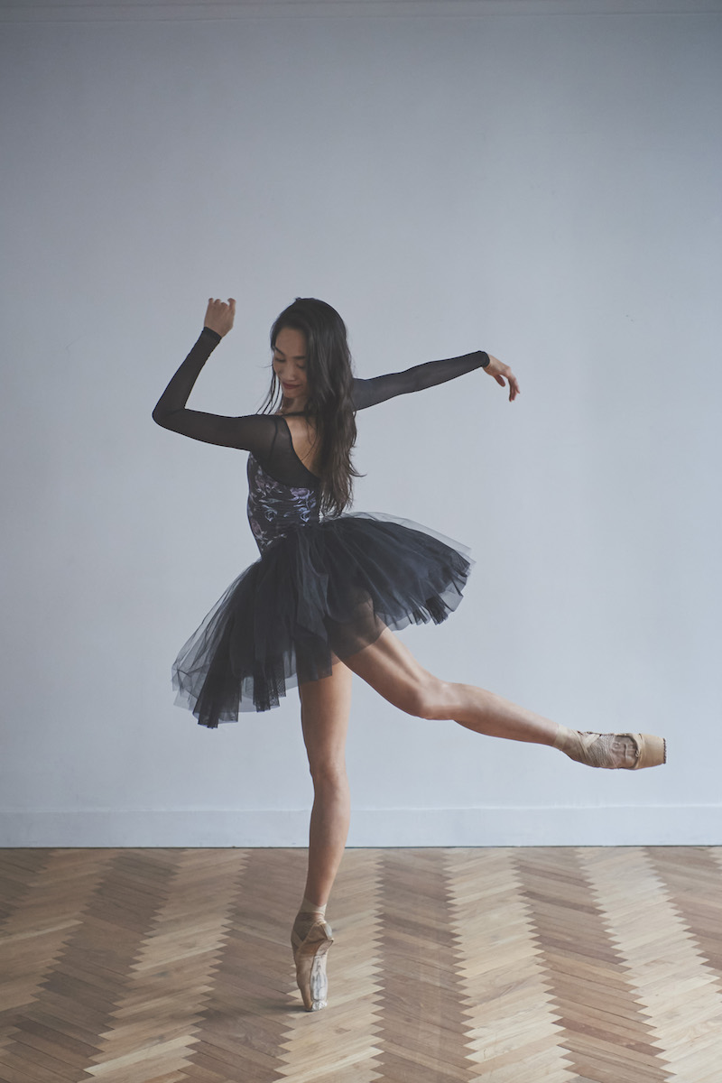 stina / type V lucky / Noire Rose espresso