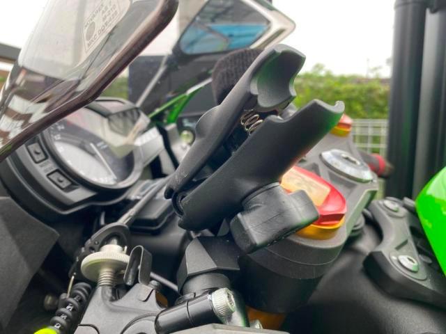 ZX-6RにGORILLA CN-G540Dを取付 | オートバイ/スクーターにCN-G540Dの