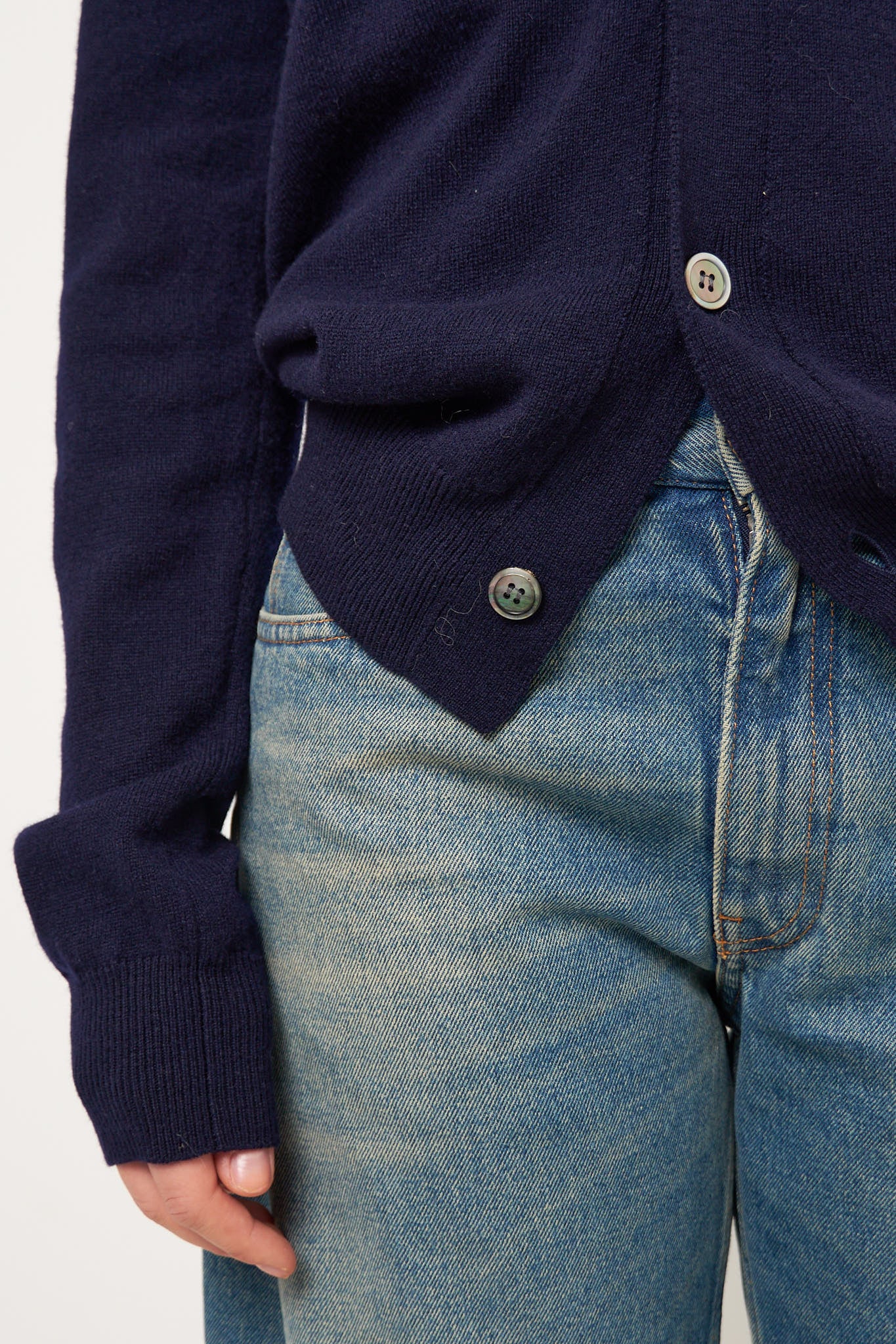 Comme des Garçons Play Red Heart Cardigan Navy – STRØM