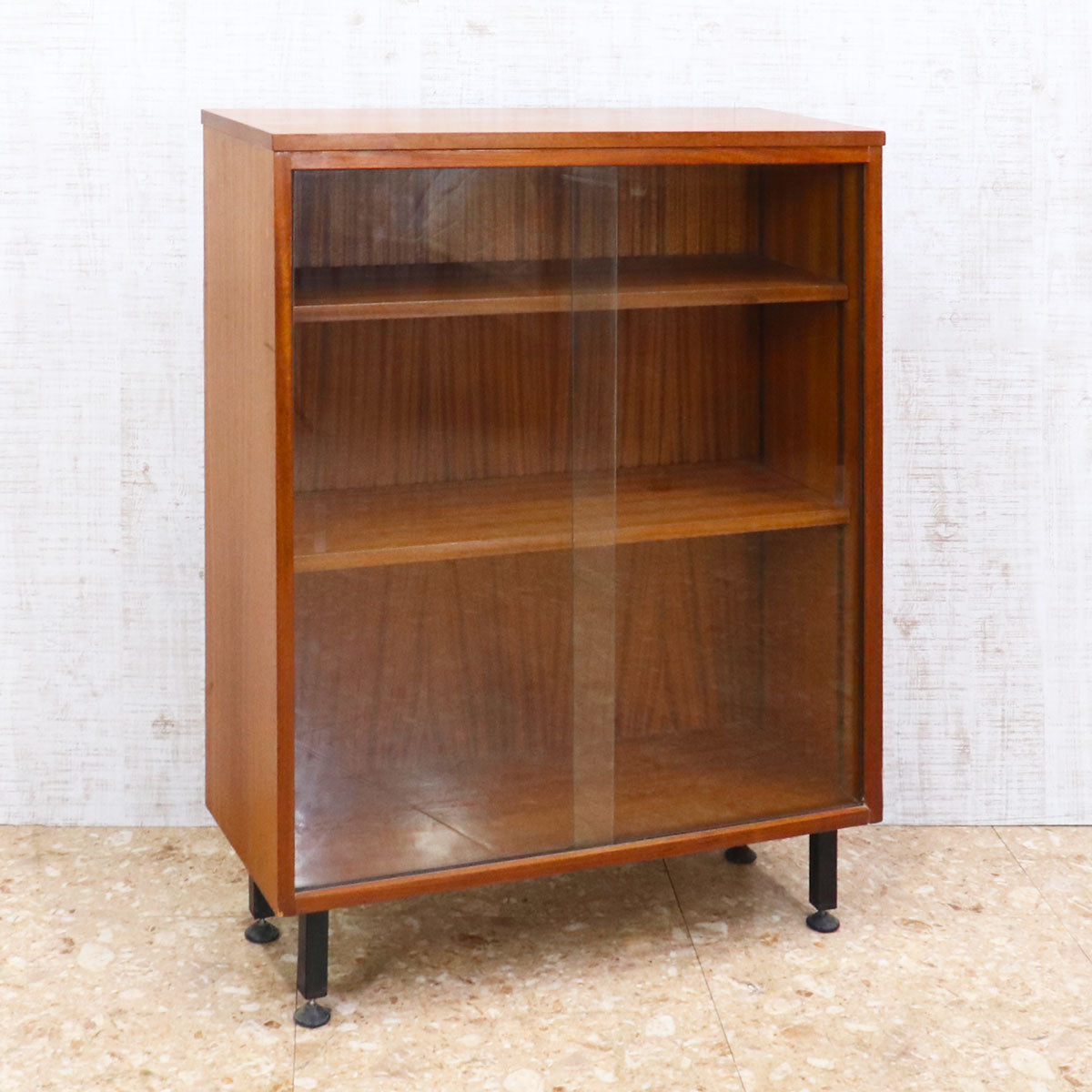 イギリス ヴィンテージ ガラス キャビネット – studio MID