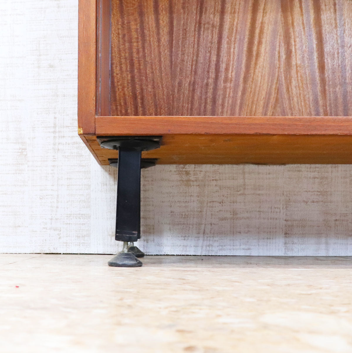 イギリス ヴィンテージ ガラス キャビネット – studio MID