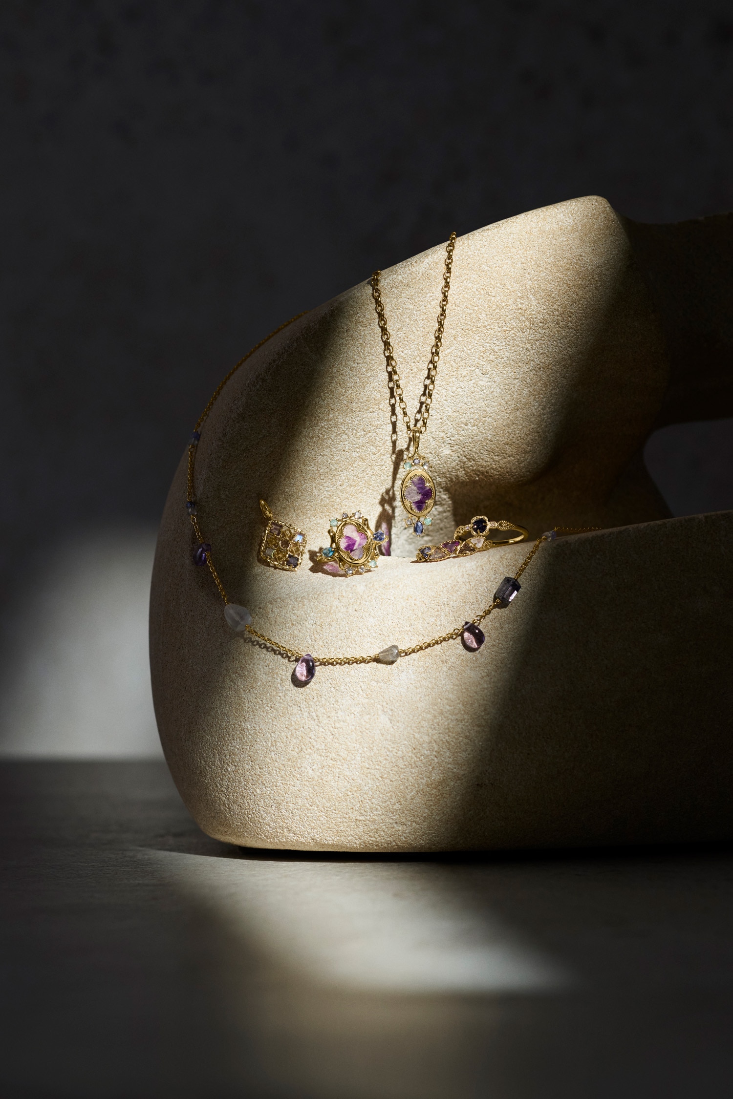 agete｜アガット ジュエリー | 2025 New Collection ”PRAY