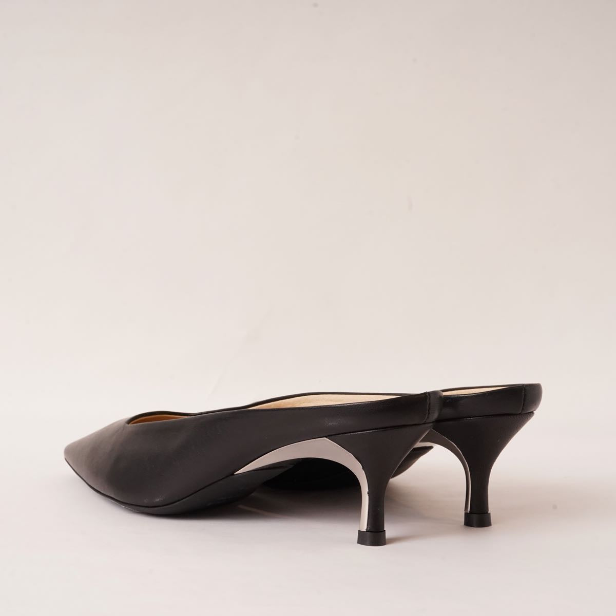 フルラ ブラックレザー ミュールパンプス FURLA CODE BLACK LEATHER