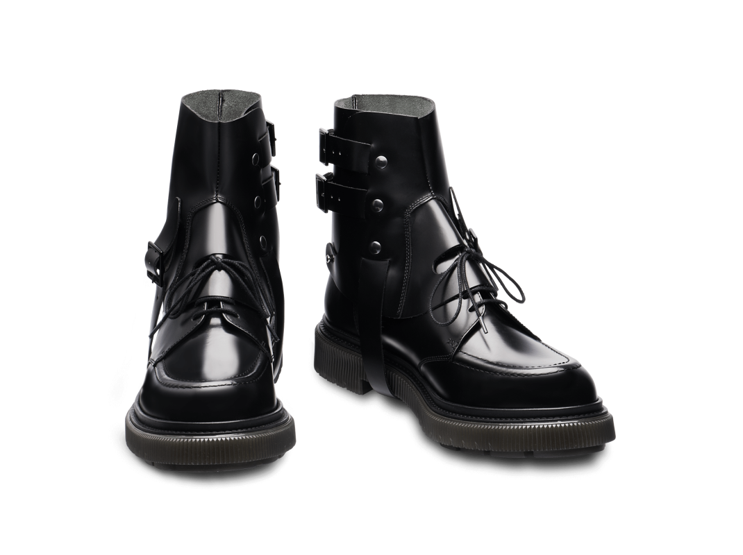 Type 134 Boots - Black