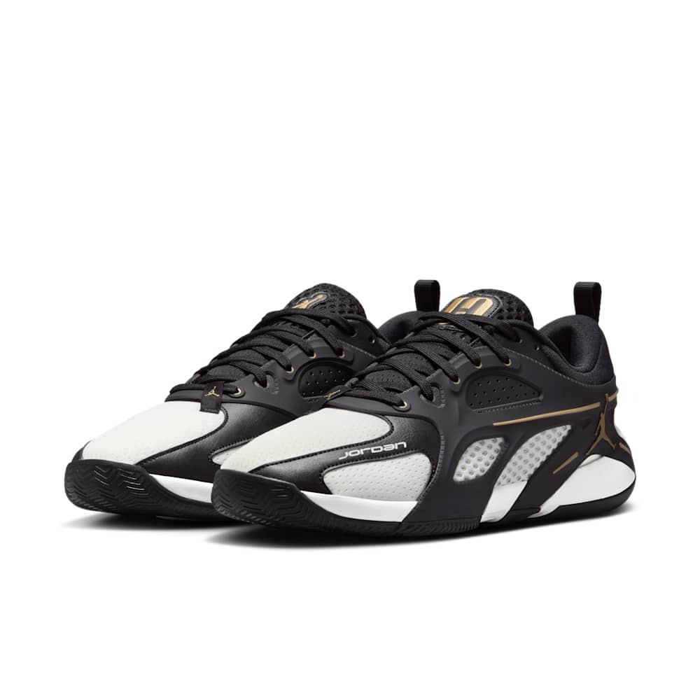 28.0cmのみ］ジョーダン HEIR PF【FQ3859-007】BLACK/METALLIC GOLD