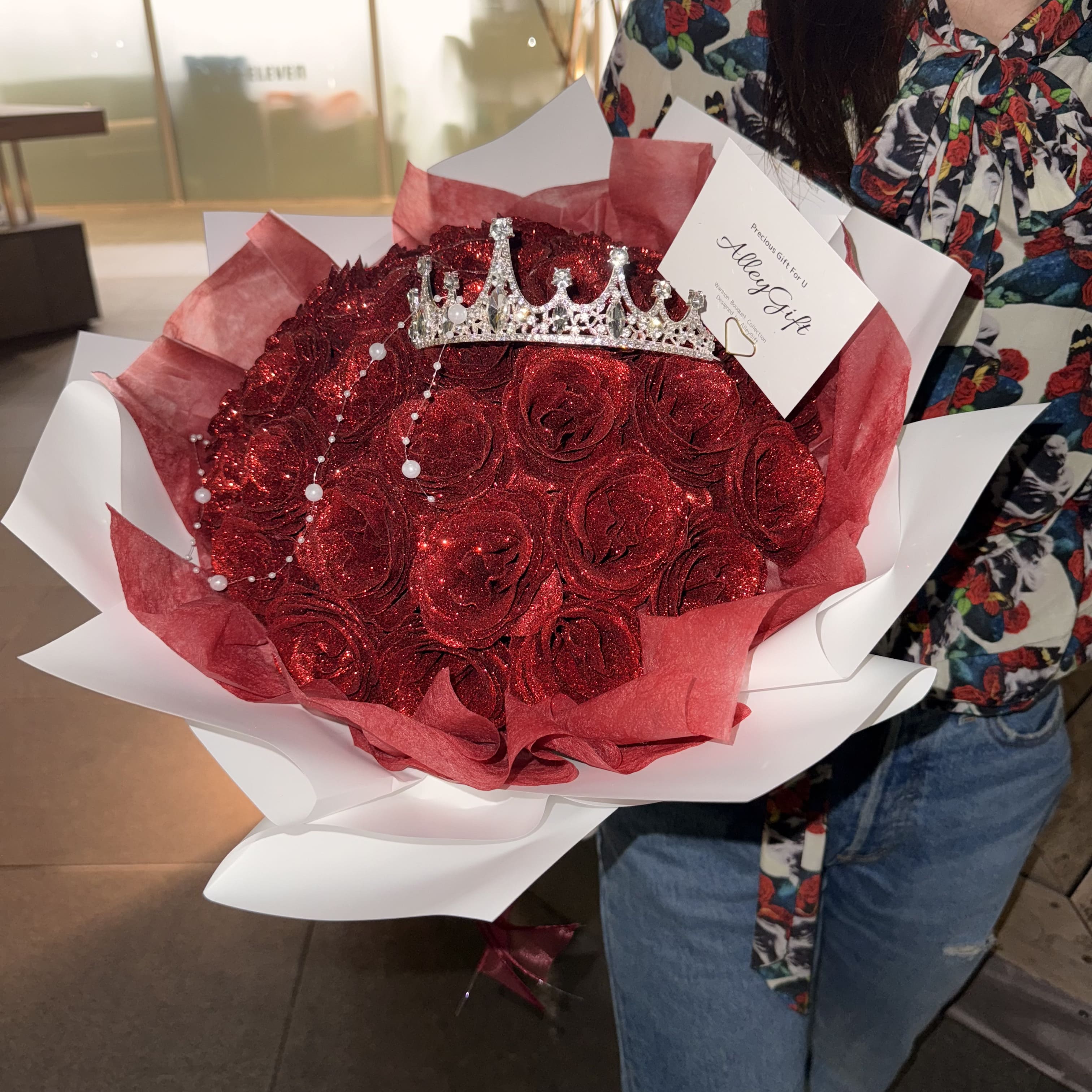 グリッターローズの花束 33本 ワンホンブーケ専門店AlleyGiftの自信作