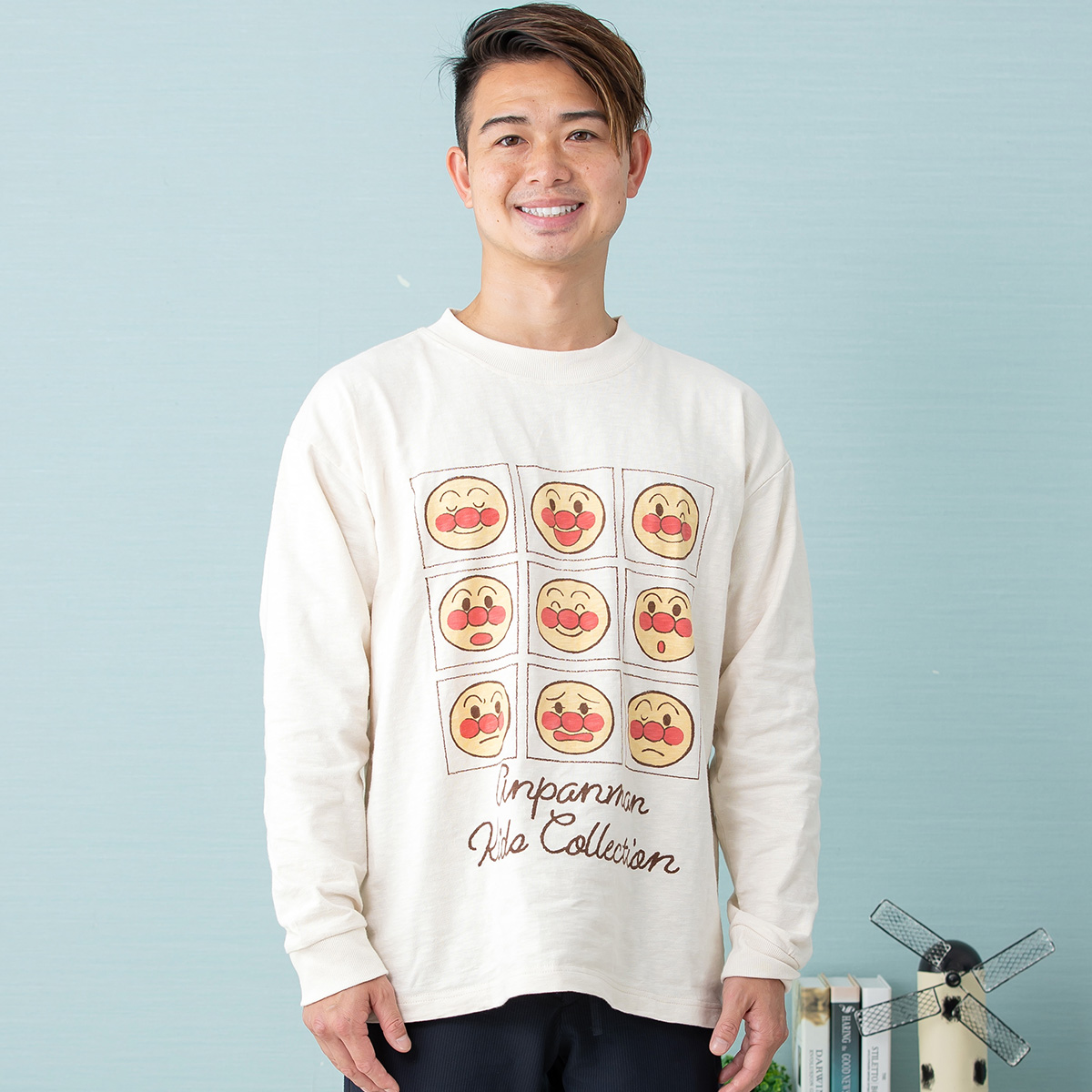 表情いっぱい柄長袖Tシャツ大人｜アイテム｜アンパンマンキッズ