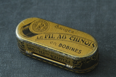 フランスの糸巻きケース fil au chinois ボビンケース フランス