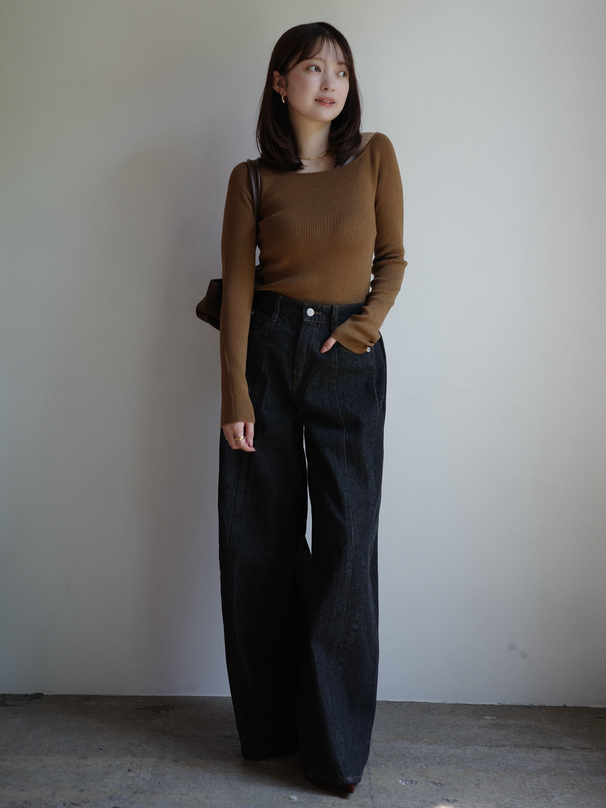 シルクカシミアブレンドボートネックニット