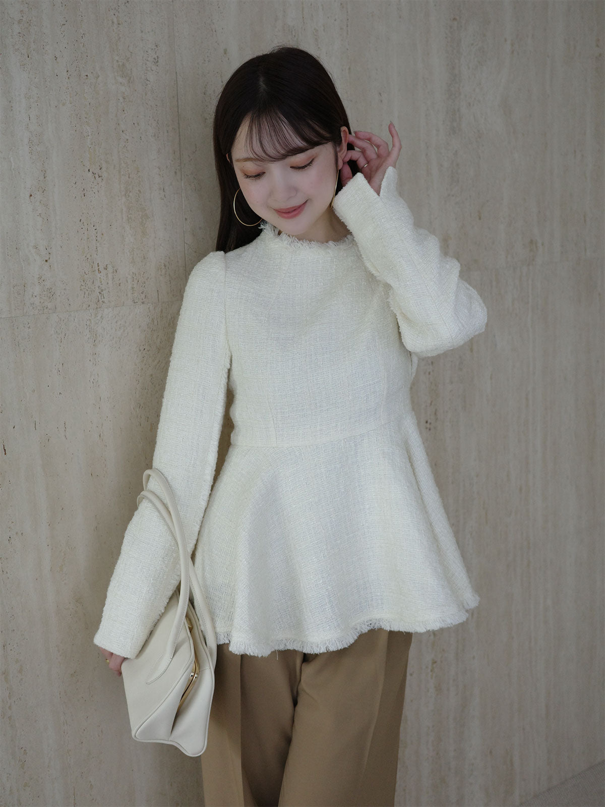 ツイードペプラムブラウス