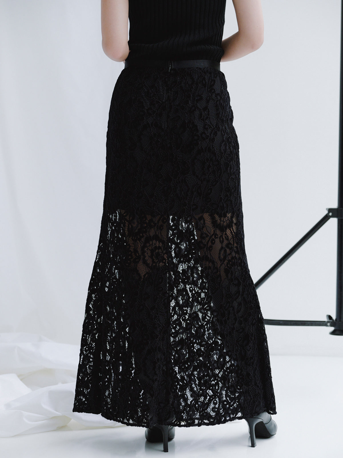 ベロアレースナロースカート