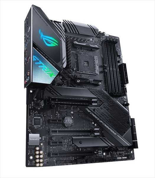 ASCII.jp：ASUSの鉄板X570マザー「ROG Strix X570-F Gaming」を実機で