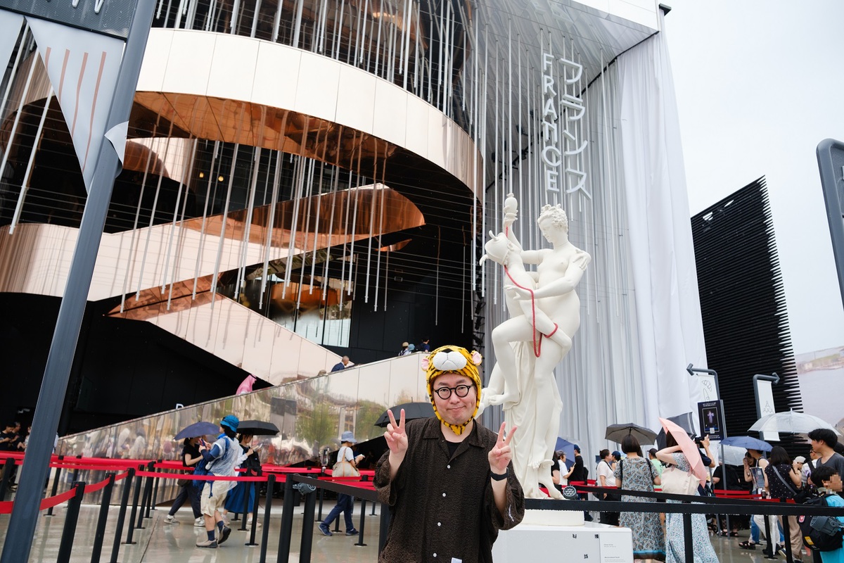 きらびやかな大阪・関西万博のフランス館、その裏でひっそりと