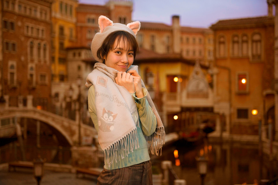 ジェラトーニとリアル・リンクコーデ！ 東京ディズニーシーで、ベレー