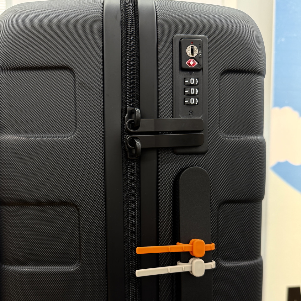 無印良品、キャリーケース順次リニューアル。鍵はダイヤル式に