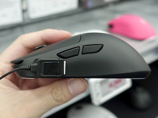 有線/無線8Kポーリング対応の軽量ゲーミングマウス「AIM1 時雨