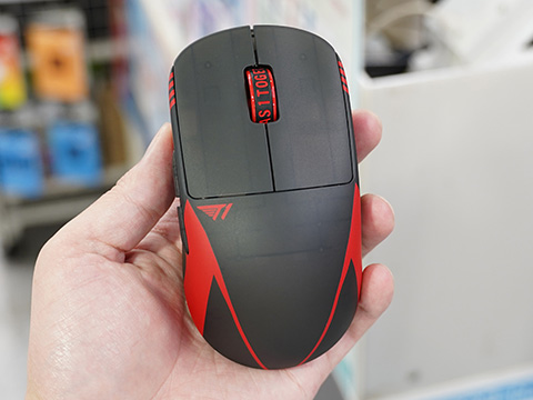 Pulsarのゲーミングマウスに半透明フレーム採用の“T1 Edition”が追加