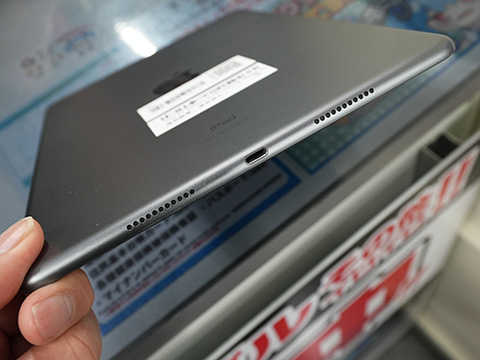 第3世代iPad Air 256GBの国内版SIMフリーモデルが26,800円！中古品が