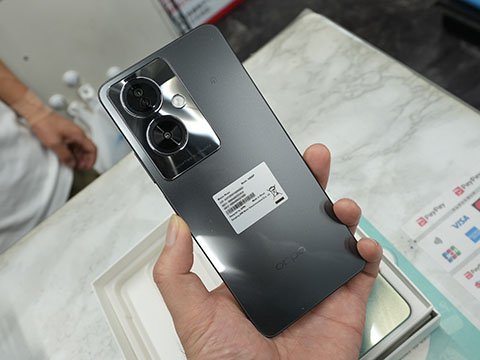 5G対応の6.7インチスマホ「OPPO A79 5G」が15,800円、未使用品セール