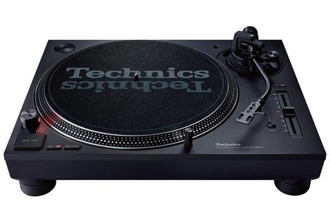 2379Technics DJ用ターンテーブル SL-1200MK3D セット Technics sl1200