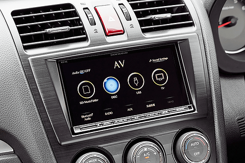 ナビレビュー】「ハイエンドオーディオ」を名乗る最新AVナビ「ダイヤ