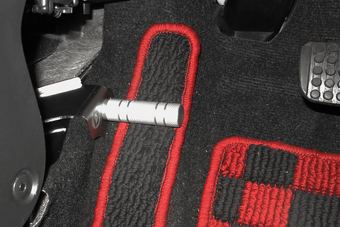 D-SPORT、運転姿勢を安定させるコペン（LA400K）用「フットレストバー