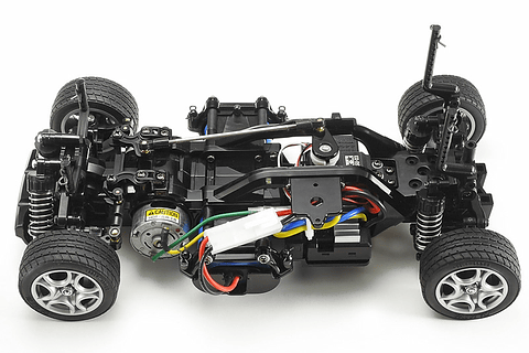 タミヤ、1/10電動RCカーの新製品「マツダ デミオ」 - Car Watch