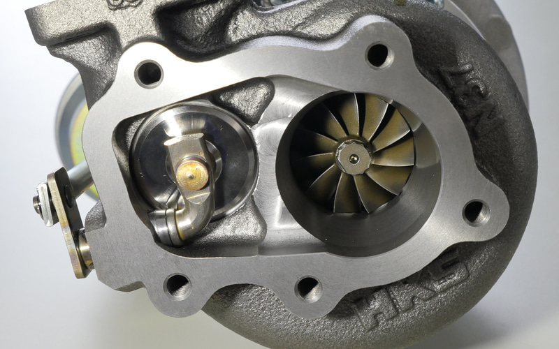 HKS、日産「シルビア」を約300PSまでパワーアップするタービンキット